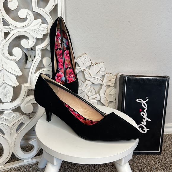 Quips Women's medium Width Pointed Toe Kitten Heel BRAND NEW IN BOX! - Picture 4 of 9